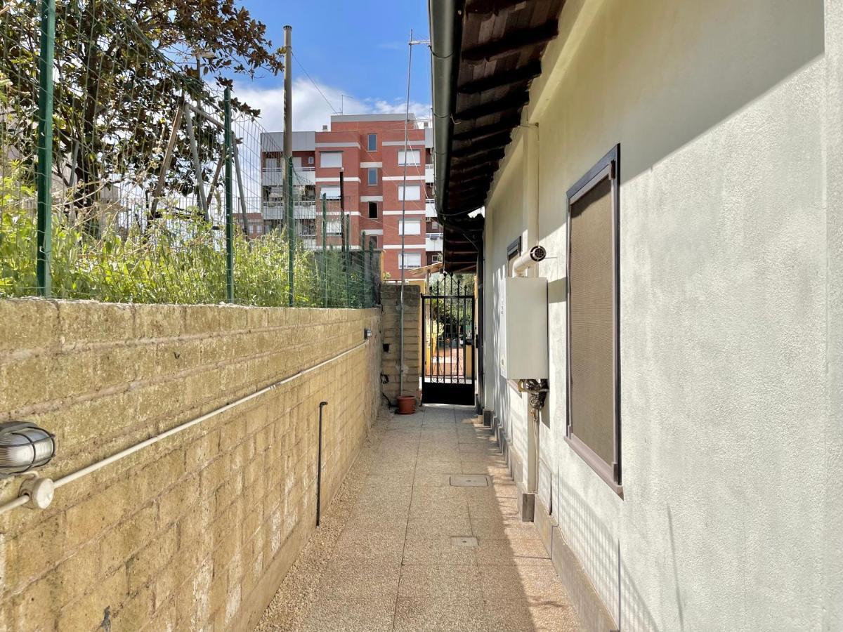 Independent House With Private Patio In Rome Villa Eksteriør billede